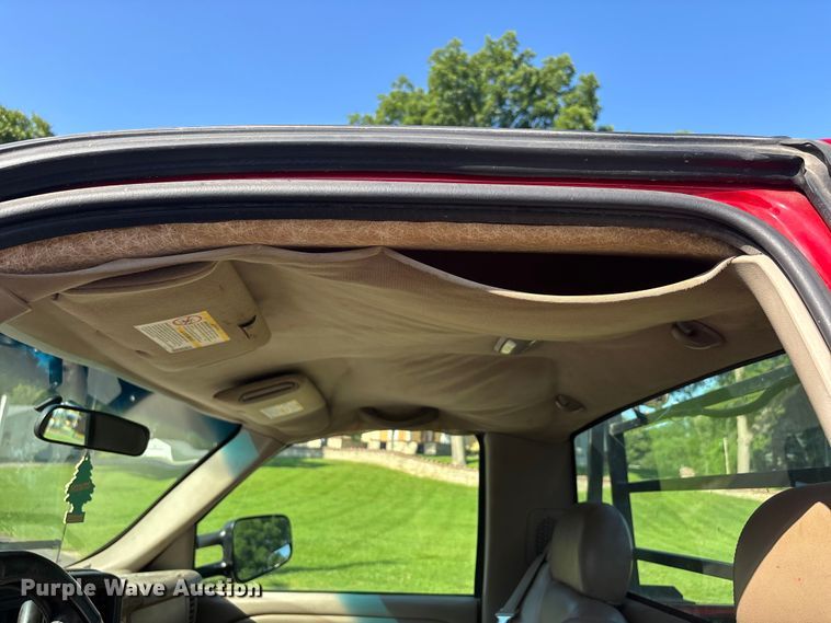 image for item ER3078 2002 Chevrolet Silverado 2500HD pickup truck