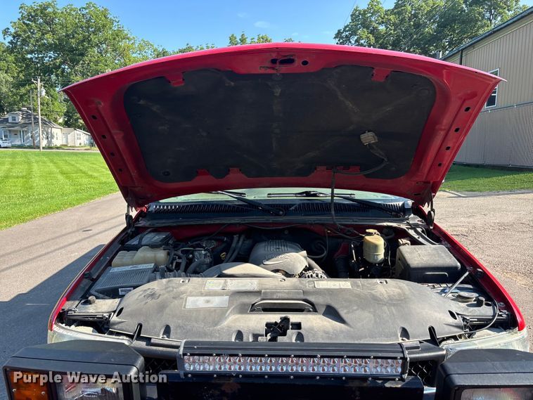 image for item ER3078 2002 Chevrolet Silverado 2500HD pickup truck