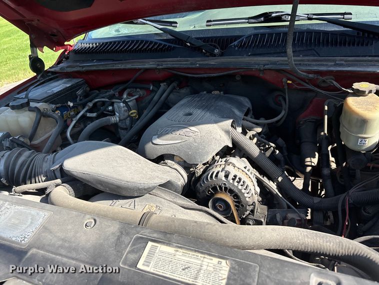 image for item ER3078 2002 Chevrolet Silverado 2500HD pickup truck