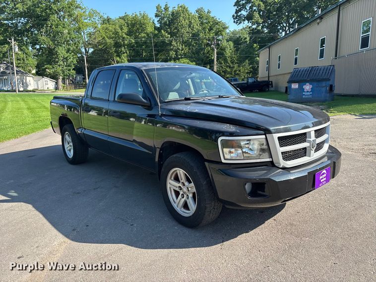 image for item ER3079 2011 Dodge Dakota Crew Cab pickup truck