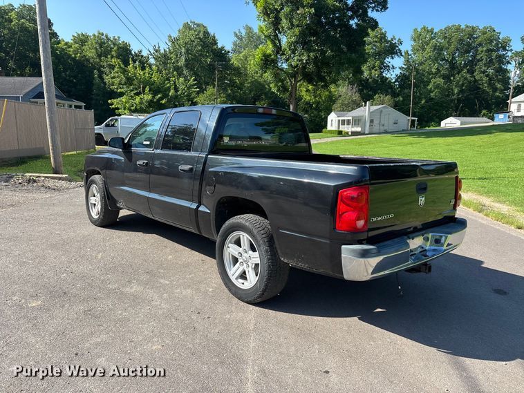 image for item ER3079 2011 Dodge Dakota Crew Cab pickup truck