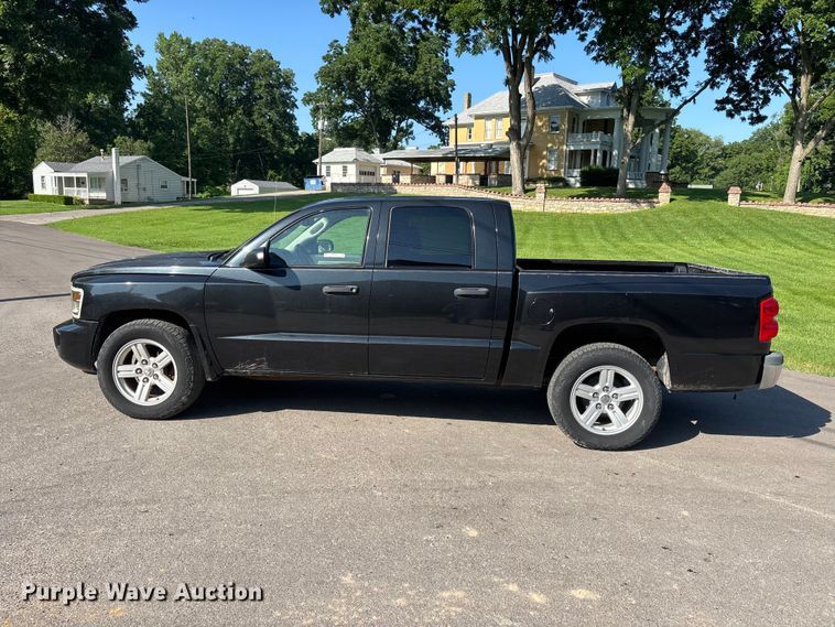 image for item ER3079 2011 Dodge Dakota Crew Cab pickup truck