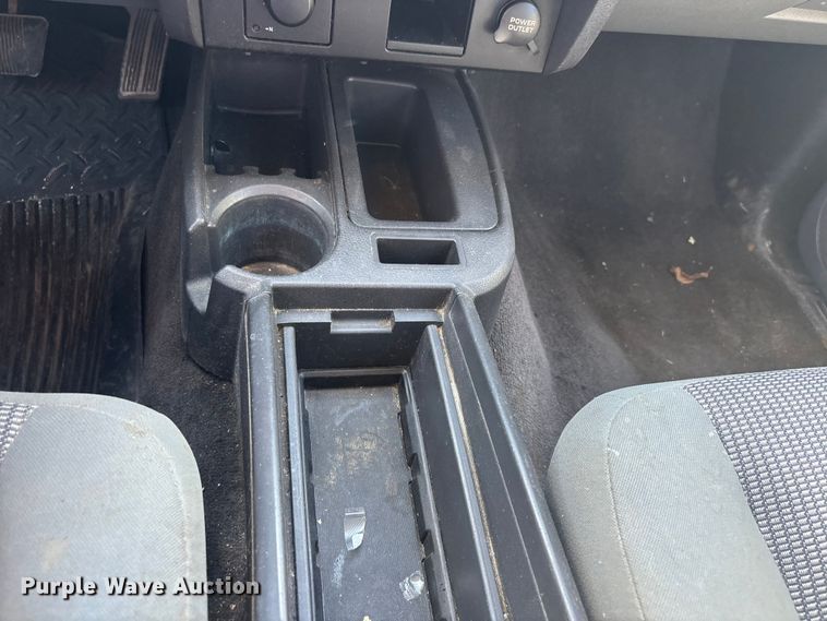 image for item ER3079 2011 Dodge Dakota Crew Cab pickup truck