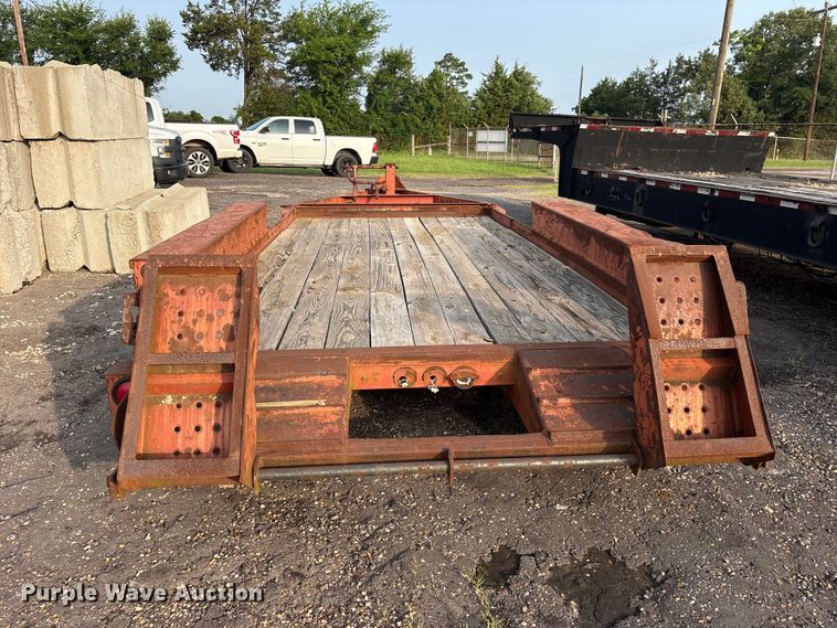 image for item ET0001 2002 Belshe T-16 equipment trailer