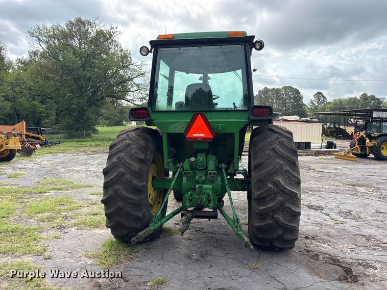 image for item ET0004 1975 John Deere 4430 tractor
