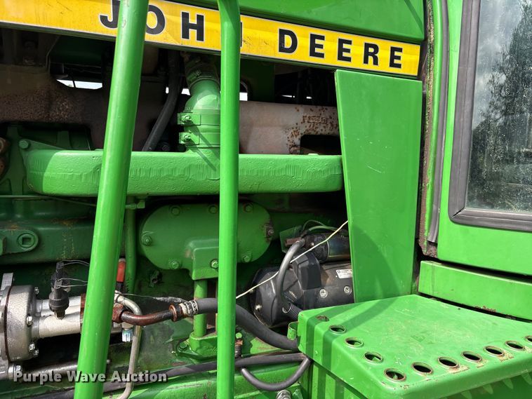 image for item ET0004 1975 John Deere 4430 tractor