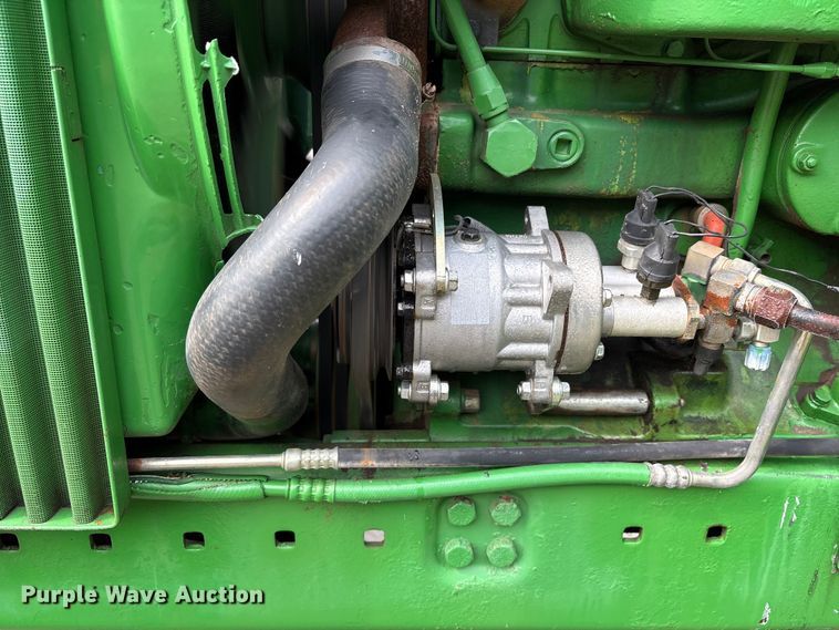 image for item ET0004 1975 John Deere 4430 tractor