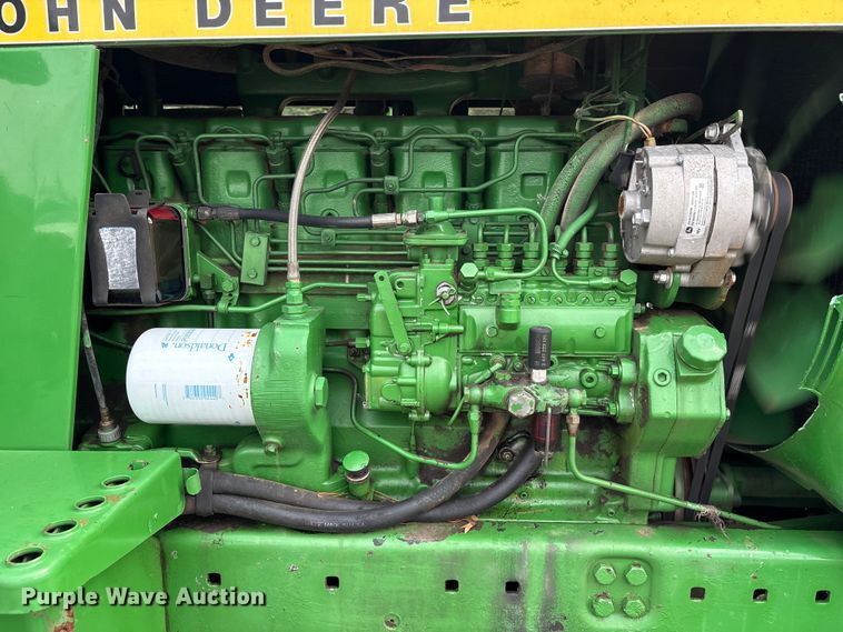 image for item ET0004 1975 John Deere 4430 tractor
