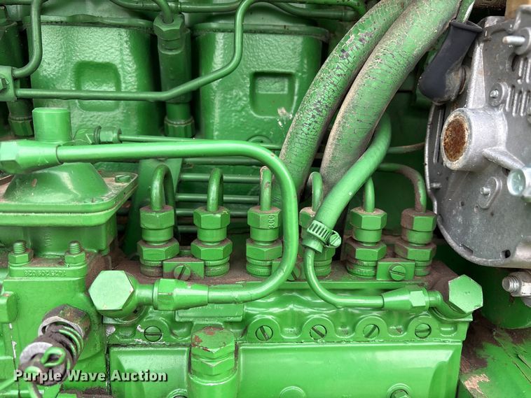 image for item ET0004 1975 John Deere 4430 tractor