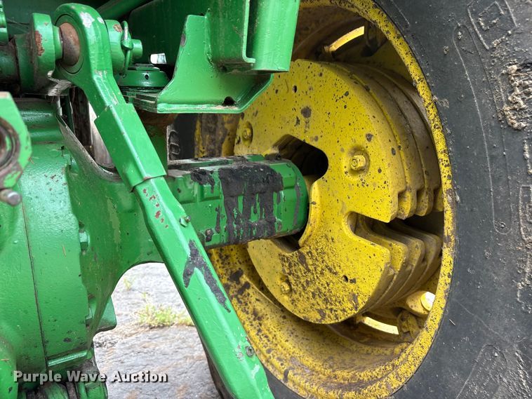 image for item ET0004 1975 John Deere 4430 tractor