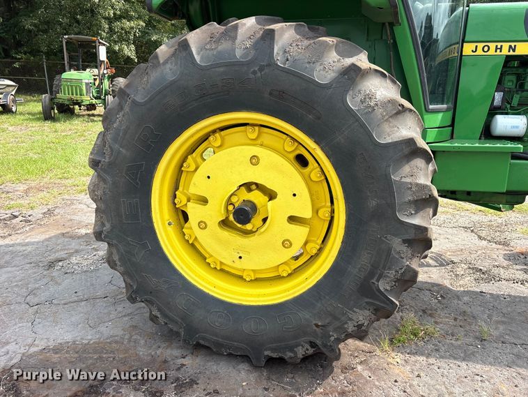 image for item ET0004 1975 John Deere 4430 tractor
