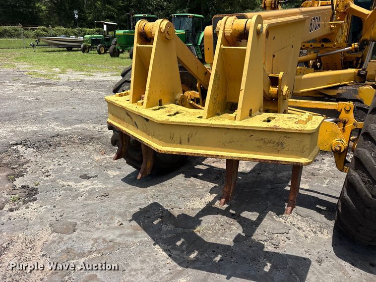 image for item ET0007 1981 John Deere 670A motor grader