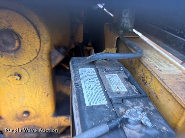 image for item ET0007 1981 John Deere 670A motor grader
