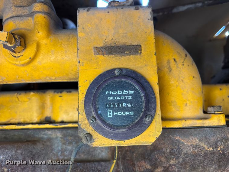 image for item ET0007 1981 John Deere 670A motor grader