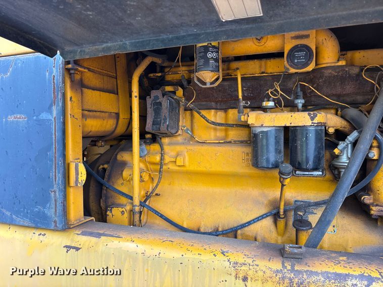 image for item ET0007 1981 John Deere 670A motor grader