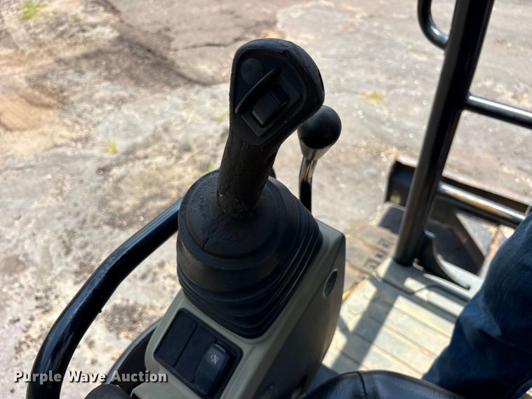 image for item ET0009 2015 Caterpillar 305E2 CR mini excavator