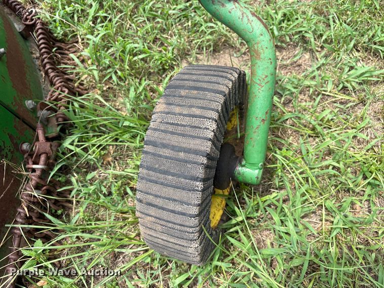 image for item ET0011 2012 John Deere 609 rotary mower