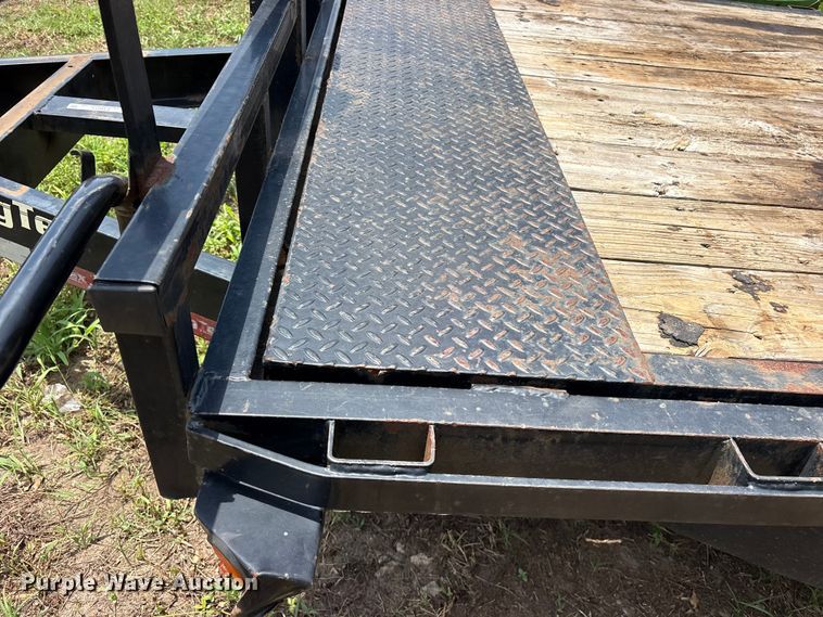 image for item ET0013 2015 Big Tex 14FT-20 Tilt tilt deck utility trailer