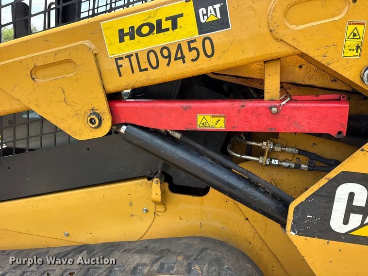 image for item ET0014 2016 Caterpillar 259D tracked skid steer loader