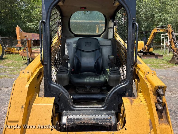 image for item ET0014 2016 Caterpillar 259D tracked skid steer loader