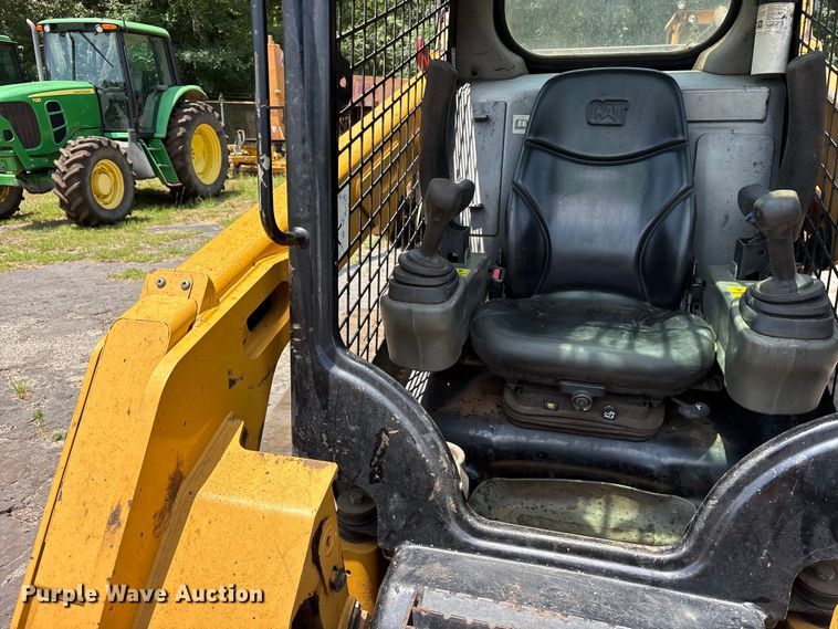 image for item ET0014 2016 Caterpillar 259D tracked skid steer loader