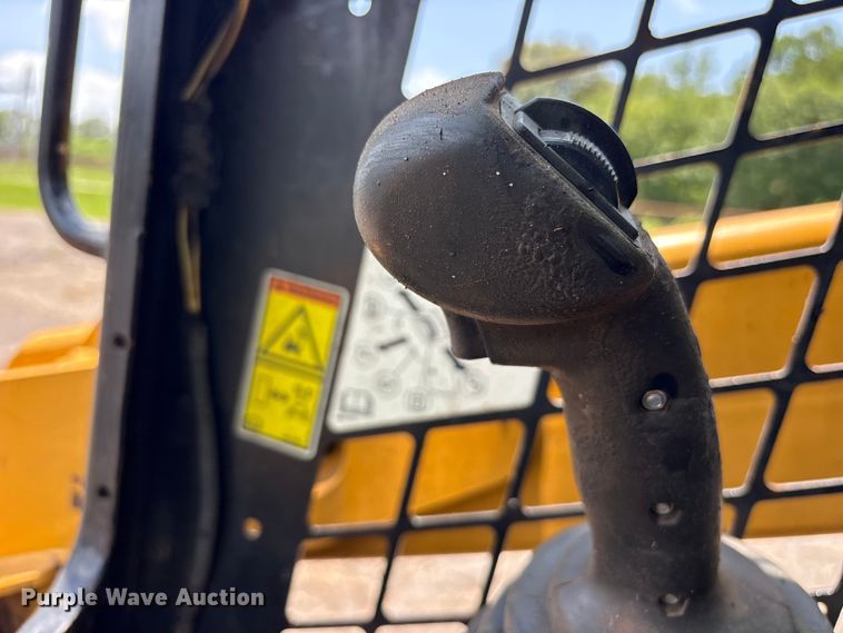 image for item ET0014 2016 Caterpillar 259D tracked skid steer loader