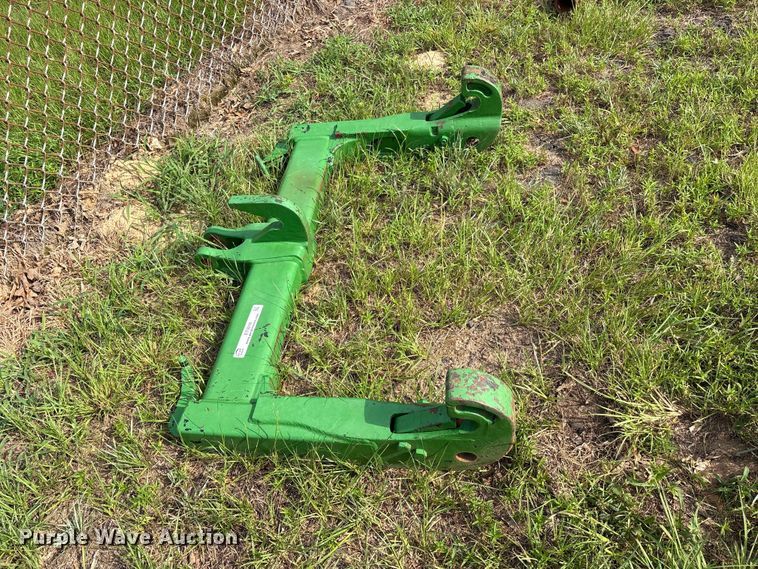 image for item ET0016 John Deere three point quick attach