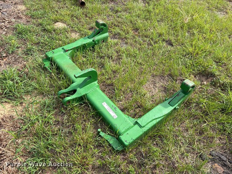 image for item ET0016 John Deere three point quick attach