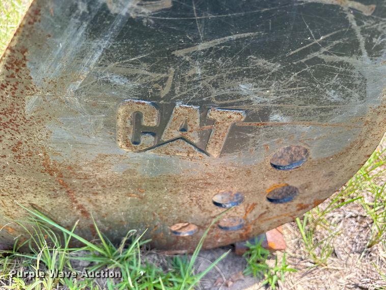 image for item ET0019 Caterpillar excavator bucket