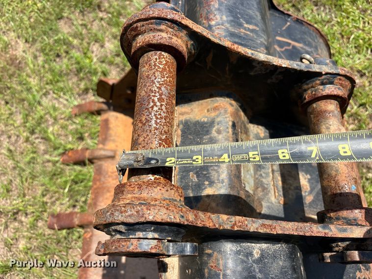 image for item ET0020 Caterpillar excavator bucket