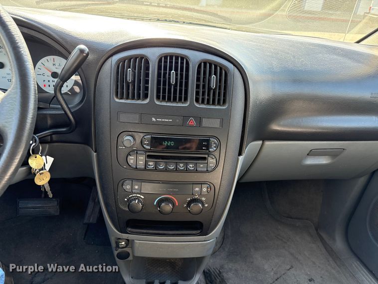 image for item ET0561 2007 Dodge Grand Caravan SUV
