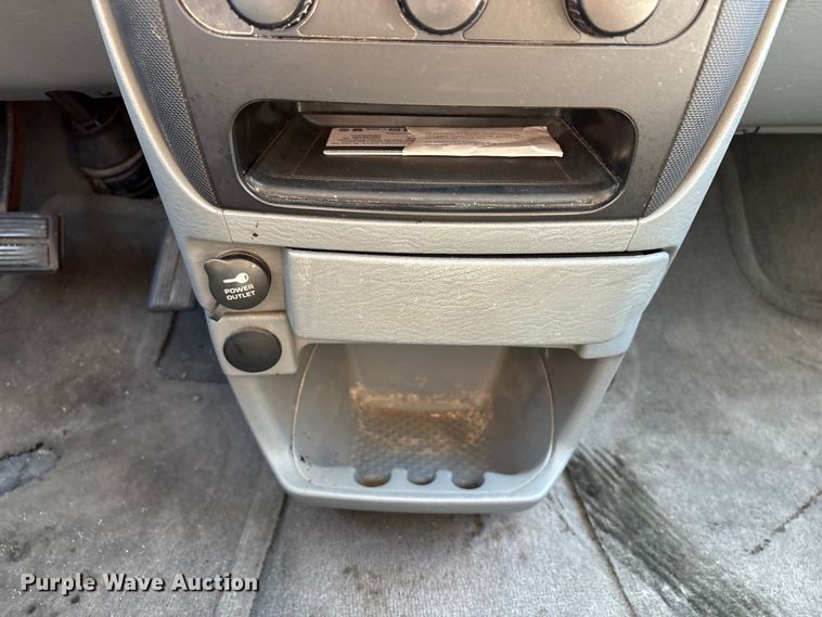 image for item ET0561 2007 Dodge Grand Caravan SUV