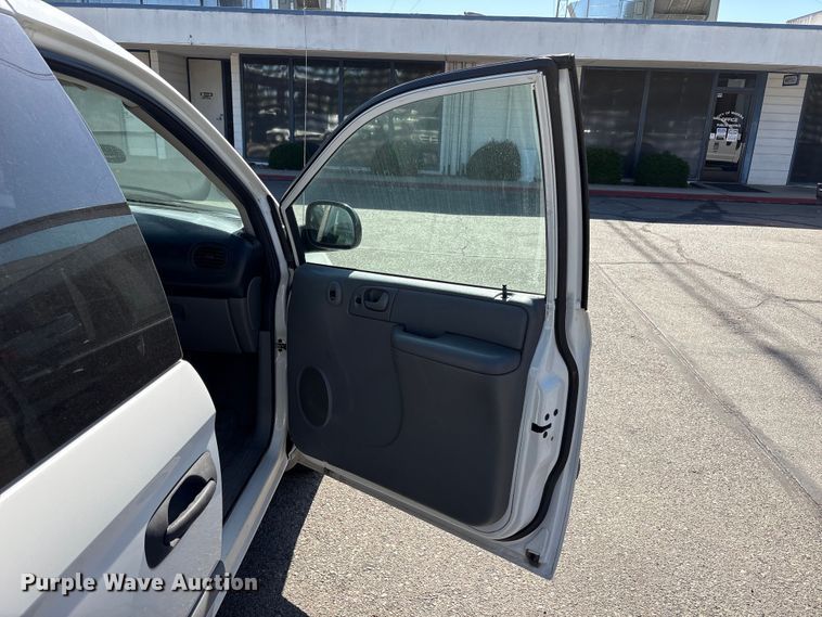 image for item ET0561 2007 Dodge Grand Caravan SUV