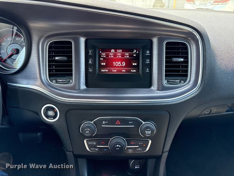 image for item ET0562 2015 Dodge Charger 