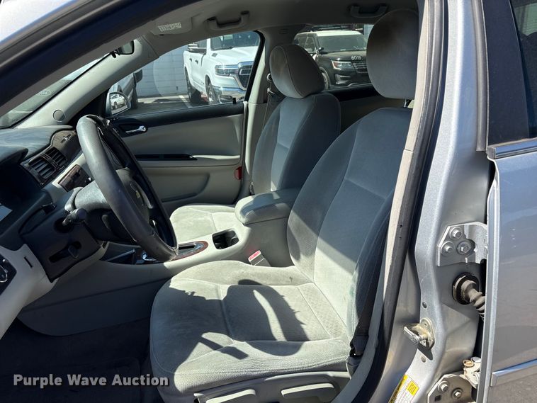 image for item ET0565 2011 Chevrolet Impala 