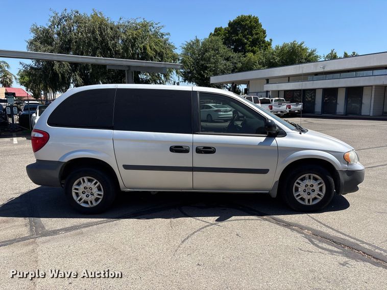 image for item ET0566 2007 Dodge Grand Caravan van