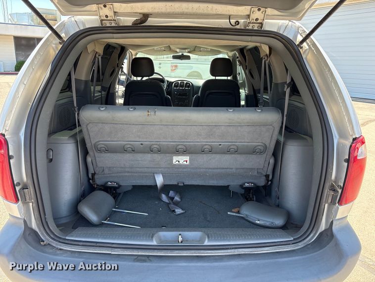 image for item ET0566 2007 Dodge Grand Caravan van