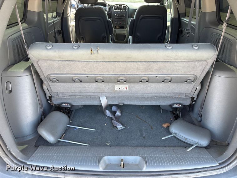 image for item ET0566 2007 Dodge Grand Caravan van