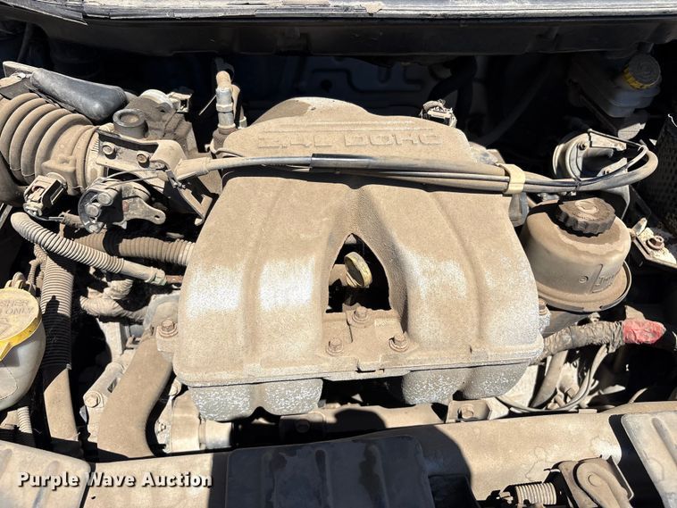 image for item ET0566 2007 Dodge Grand Caravan van