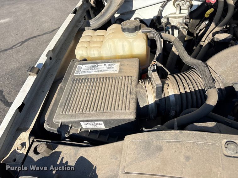 image for item ET0568 2007 Chevrolet Silverado 1500 pickup truck
