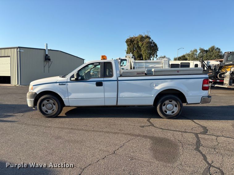 image for item ET0570 2008 Ford F150 pickup truck
