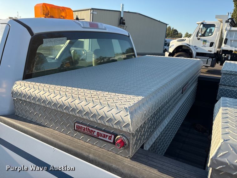 image for item ET0570 2008 Ford F150 pickup truck