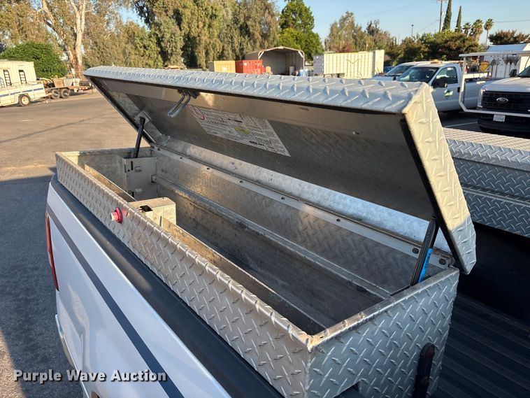 image for item ET0570 2008 Ford F150 pickup truck