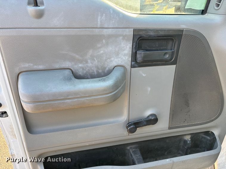 image for item ET0570 2008 Ford F150 pickup truck