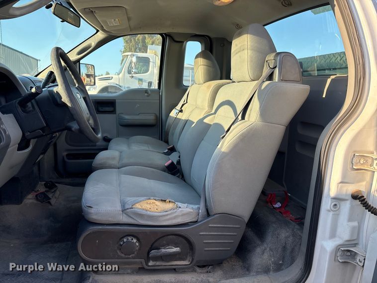 image for item ET0570 2008 Ford F150 pickup truck