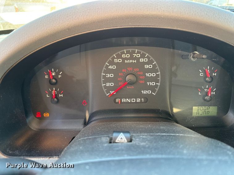 image for item ET0570 2008 Ford F150 pickup truck
