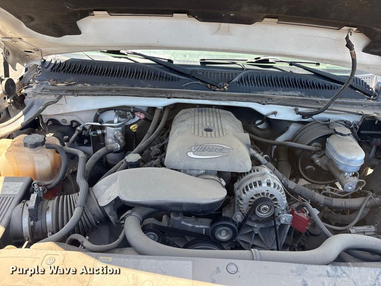 image for item ET0571 2006 Chevrolet Silverado 1500 pickup truck