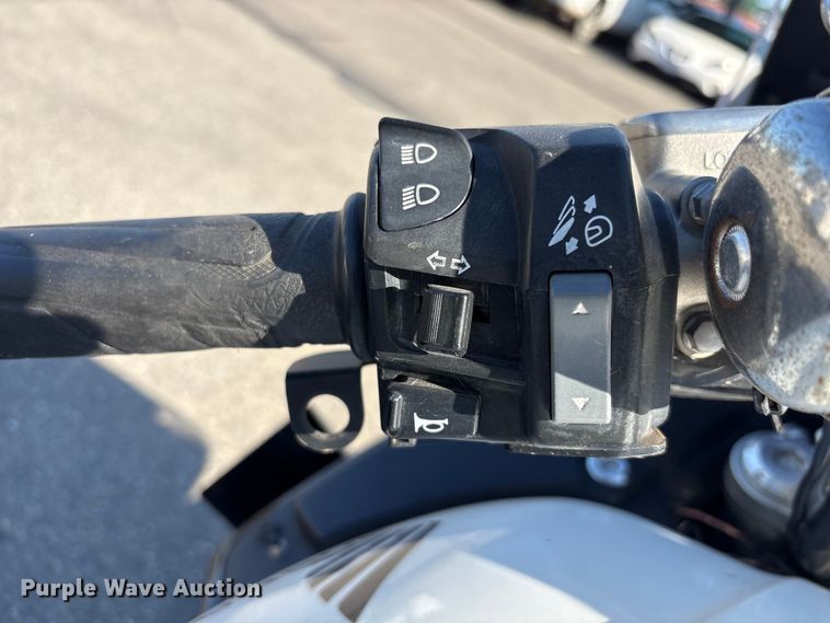 image for item ET0572 2014 Honda ST1300 motorcycle