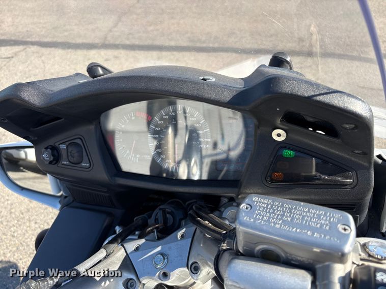 image for item ET0572 2014 Honda ST1300 motorcycle