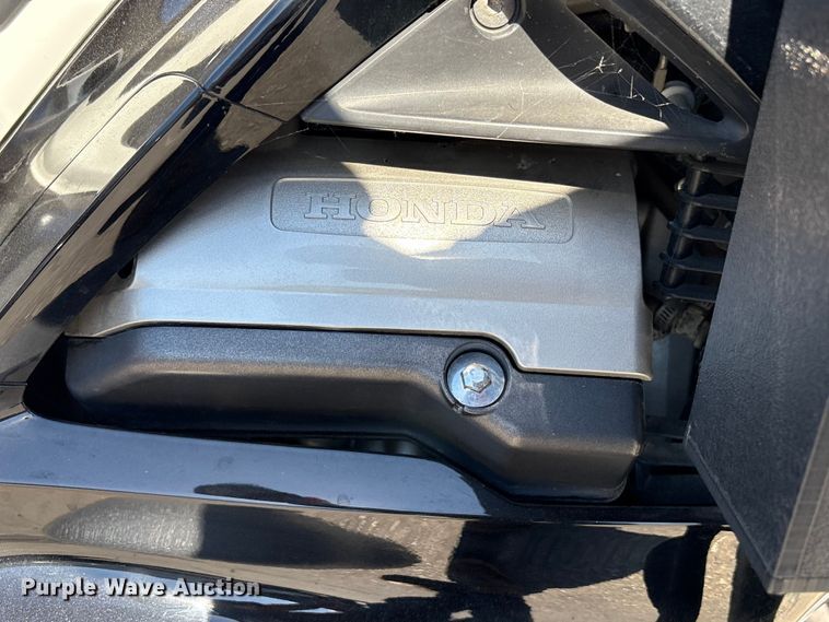 image for item ET0572 2014 Honda ST1300 motorcycle